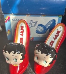 ベティ・ブープ「コカ・コーラ」スペシャル ソルト＆ペッパー