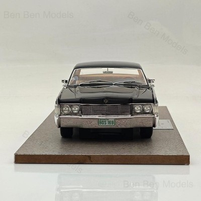 1/18 Lincoln Continental Sedan Black 1968 Resin Model Car Limited