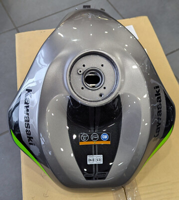 KAWASAKI Ninja ZX-6R ZX6R 2024-2025 Fuel Tank 51093-5085-45W | eBay