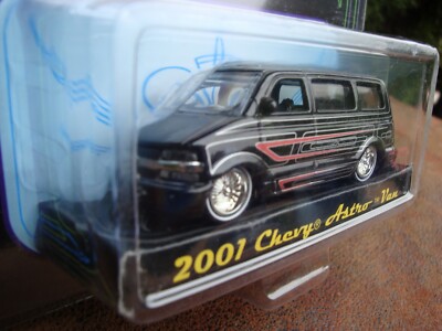 Street Low 2001 Black Chevy Astro Van Die Cast- 1:64 scale by Jada