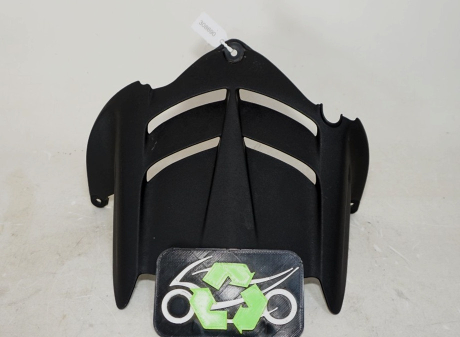 2022 09-25 KAWASAKI NINJA ZX6R REAR BACK WHEEL TIRE HUGGER FENDER