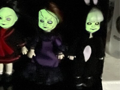 2001 Living Dead Dolls Mini Hong Kong Club Toy2R LE 999 Glow in
