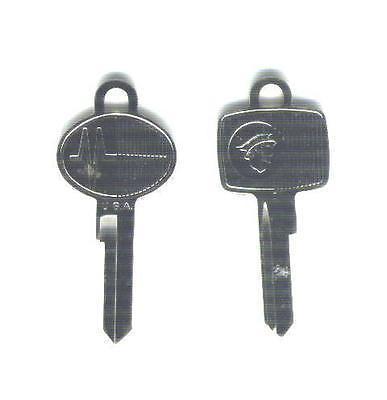 10-18 KAWASAKI ZX6 To ZX14 Combo Blank Key Black & Keychain OEM