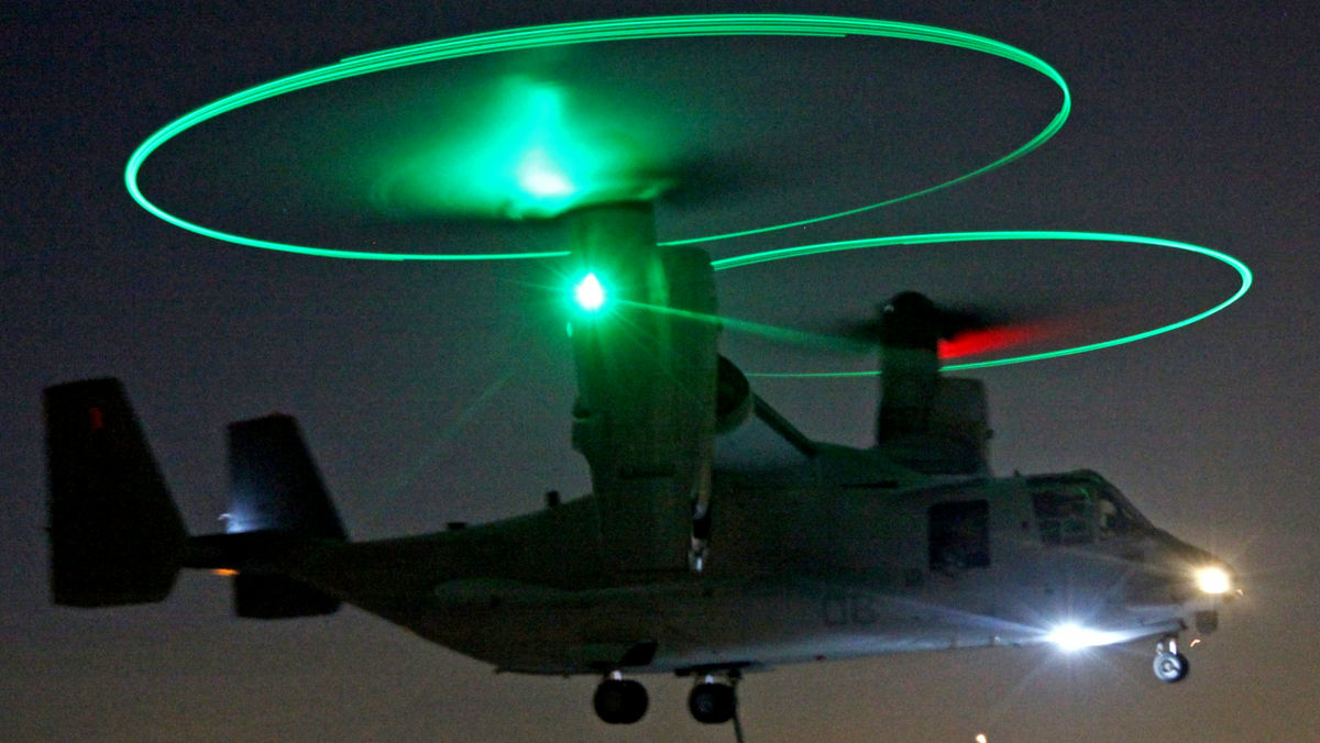 垂直離陸ができて飛行機並みの速度でも飛べる米海兵隊の新型機