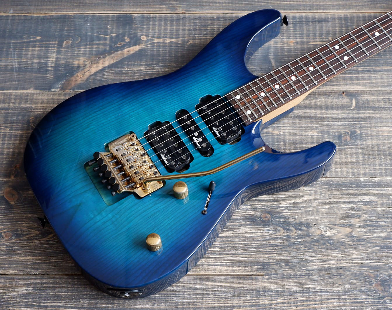 Charvel CDS-075 HSH made in Japan: how good is this guitar? | My