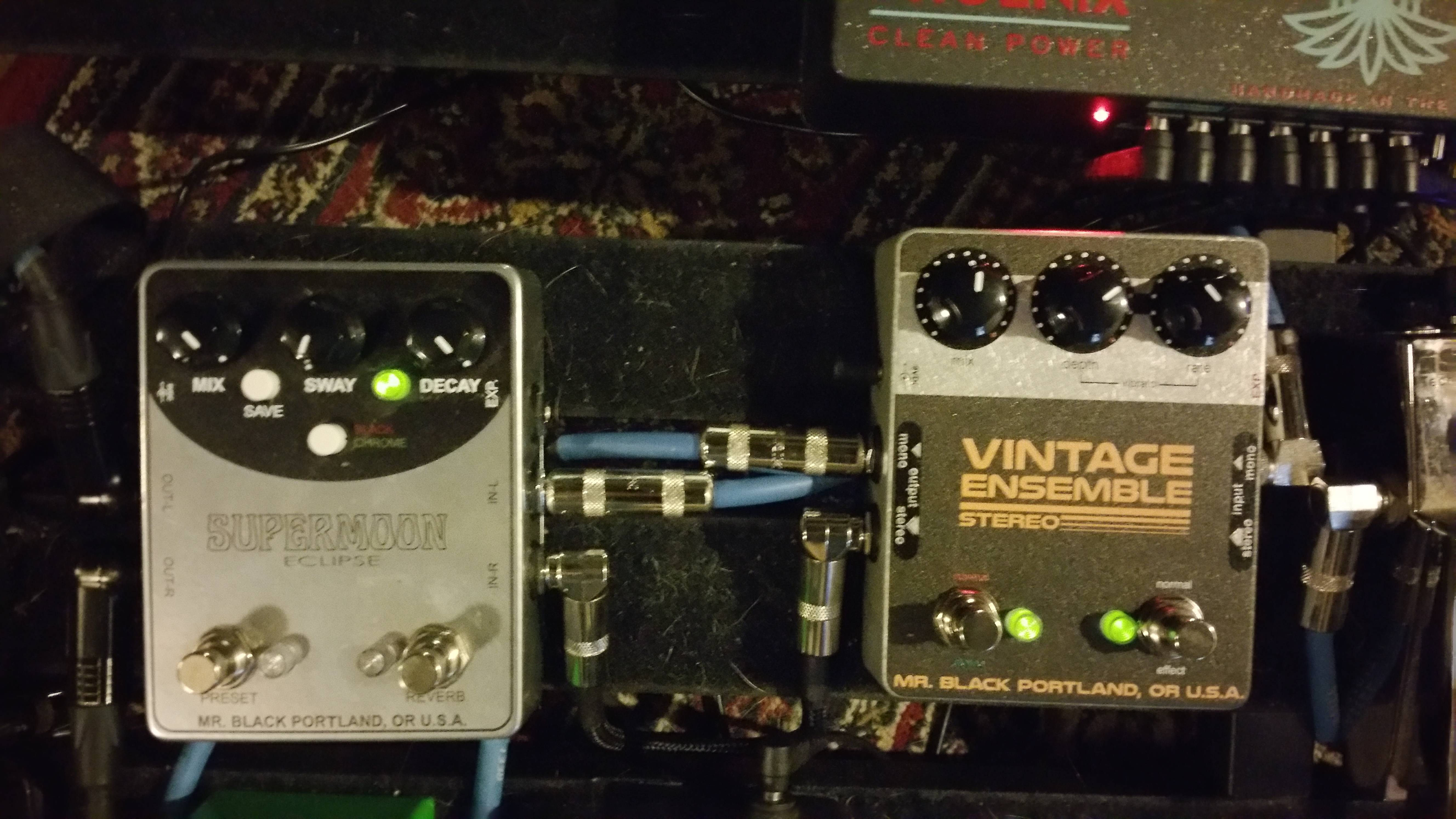 NPD: Mr. Black Stereo Vintage Ensemble! Full board and first