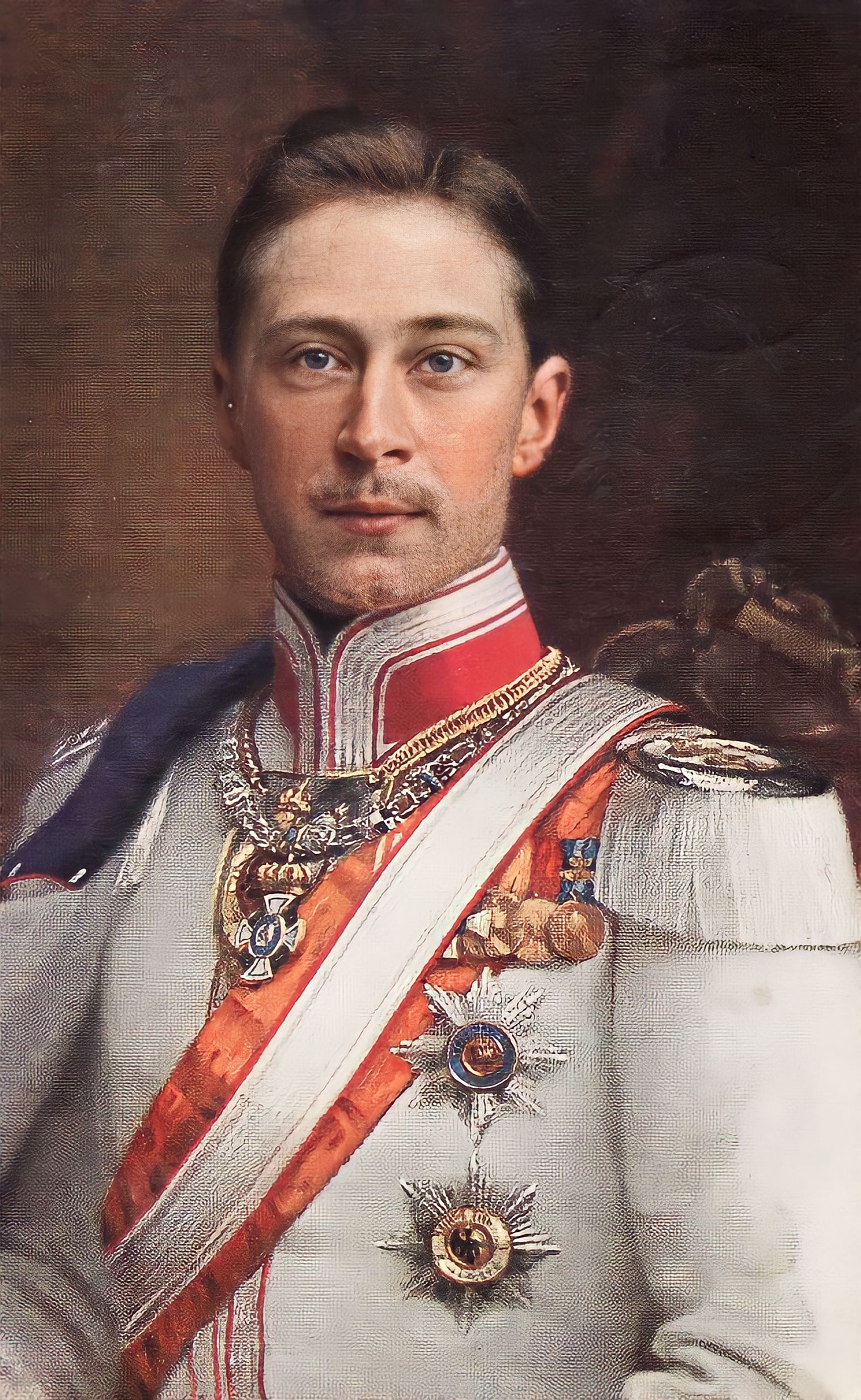 ドイツのヴィルヘルム皇太子。ヴィルヘルム2世の長男で後継者 : r