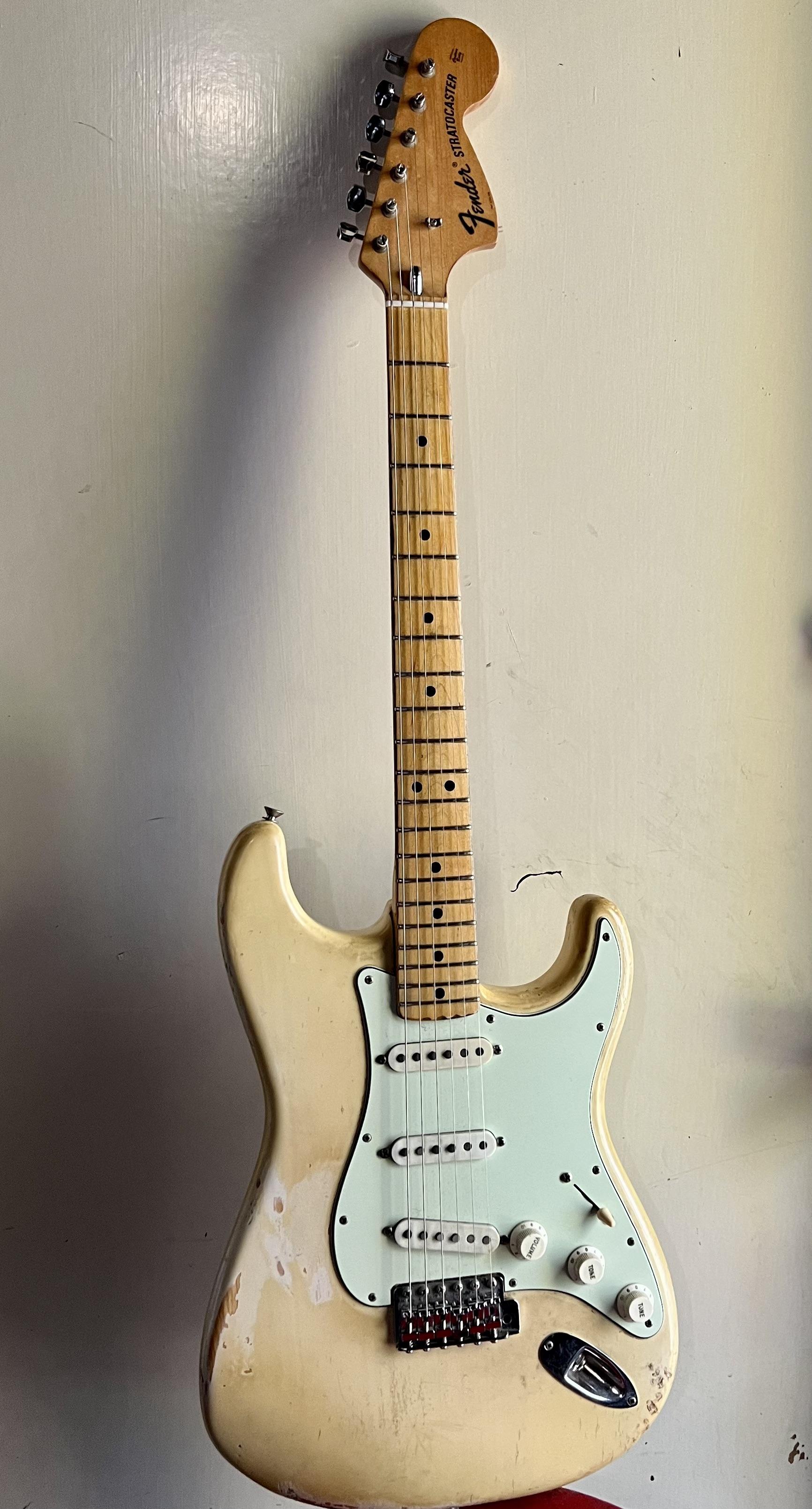 1972年製のフェンダー・ストラトキャスター : r/fender