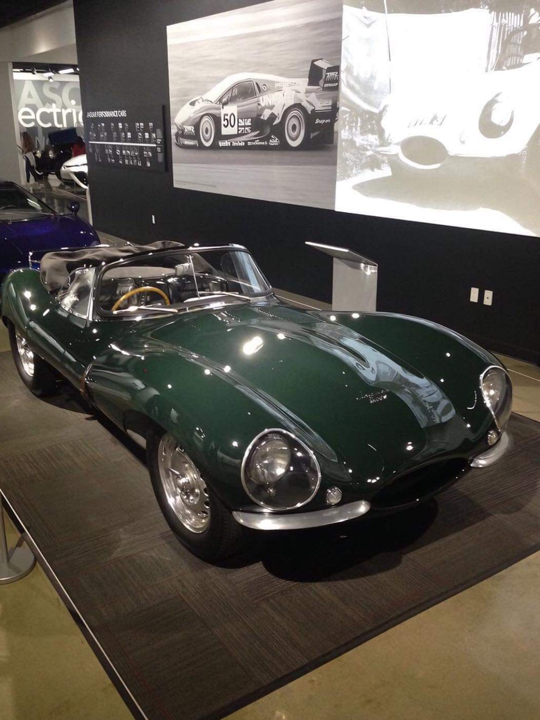 スティーブ・マックイーンの有名なxkssグリーンラット : r/Jaguar