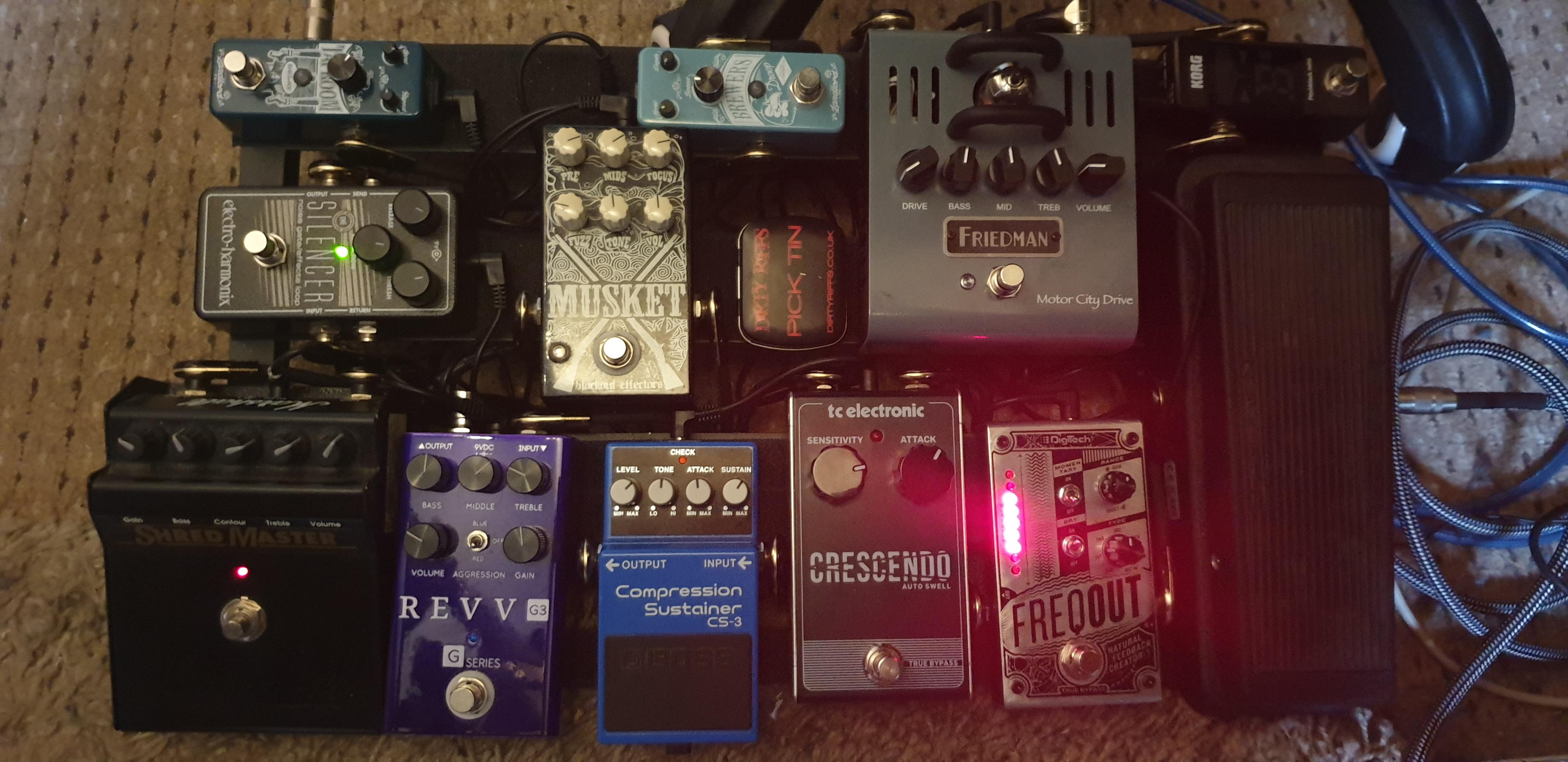 NPD] Digitech FreqOut Natural Feedback Creator : r/guitarpedals