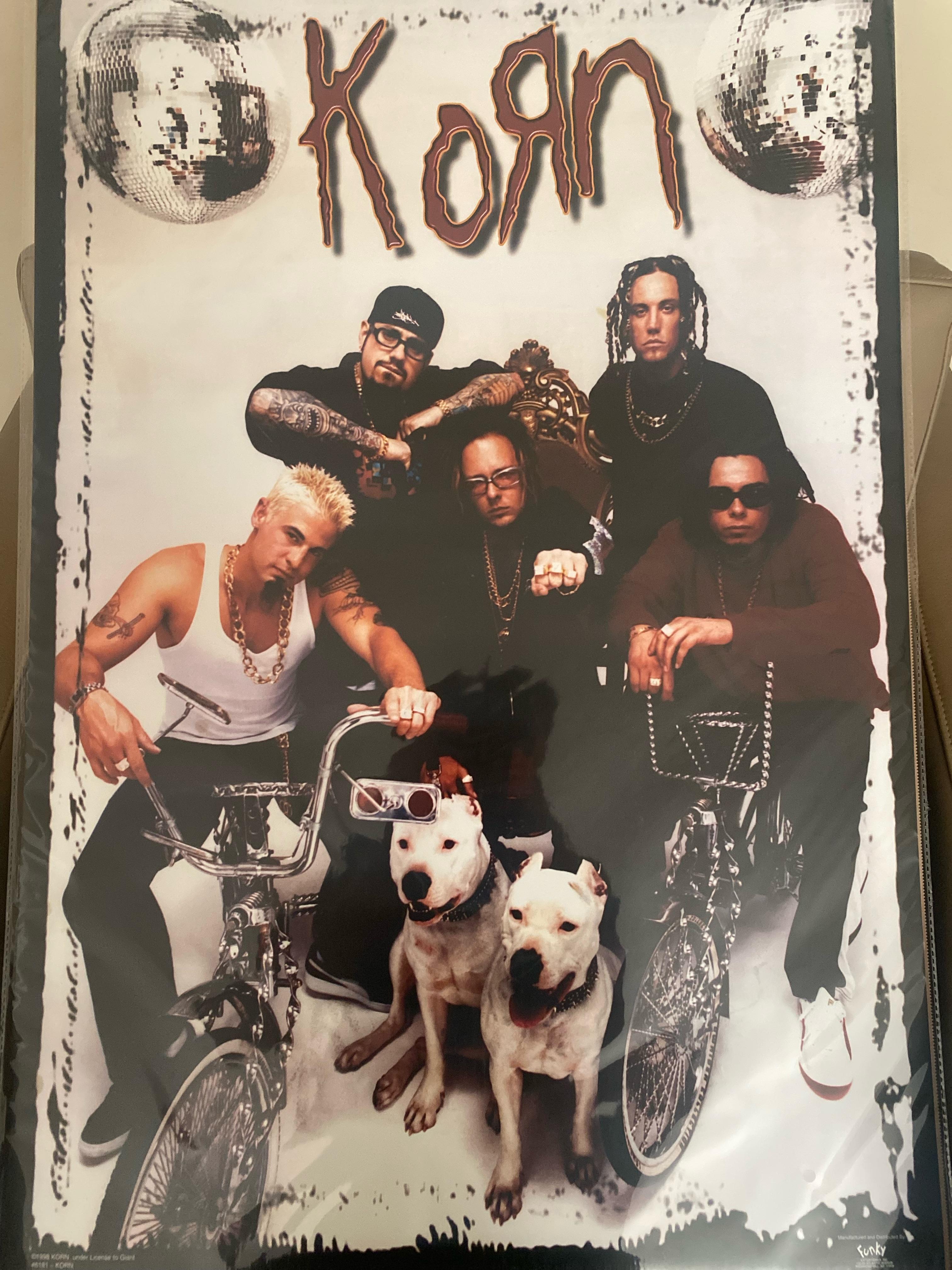 近所のセブンイレブンで見つけたポスター : r/Korn