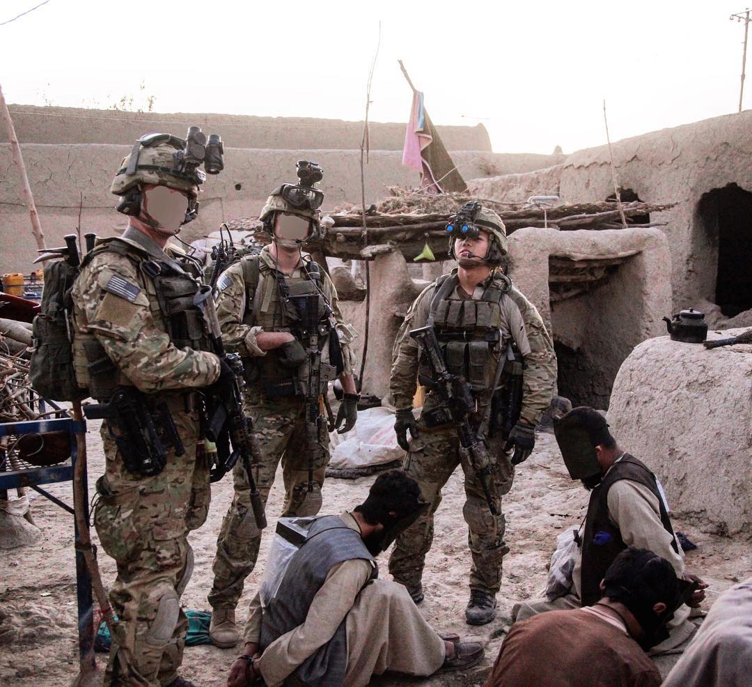 2012年、アフガニスタンでの第75レンジャー連隊。 : r/SpecOpsArchive