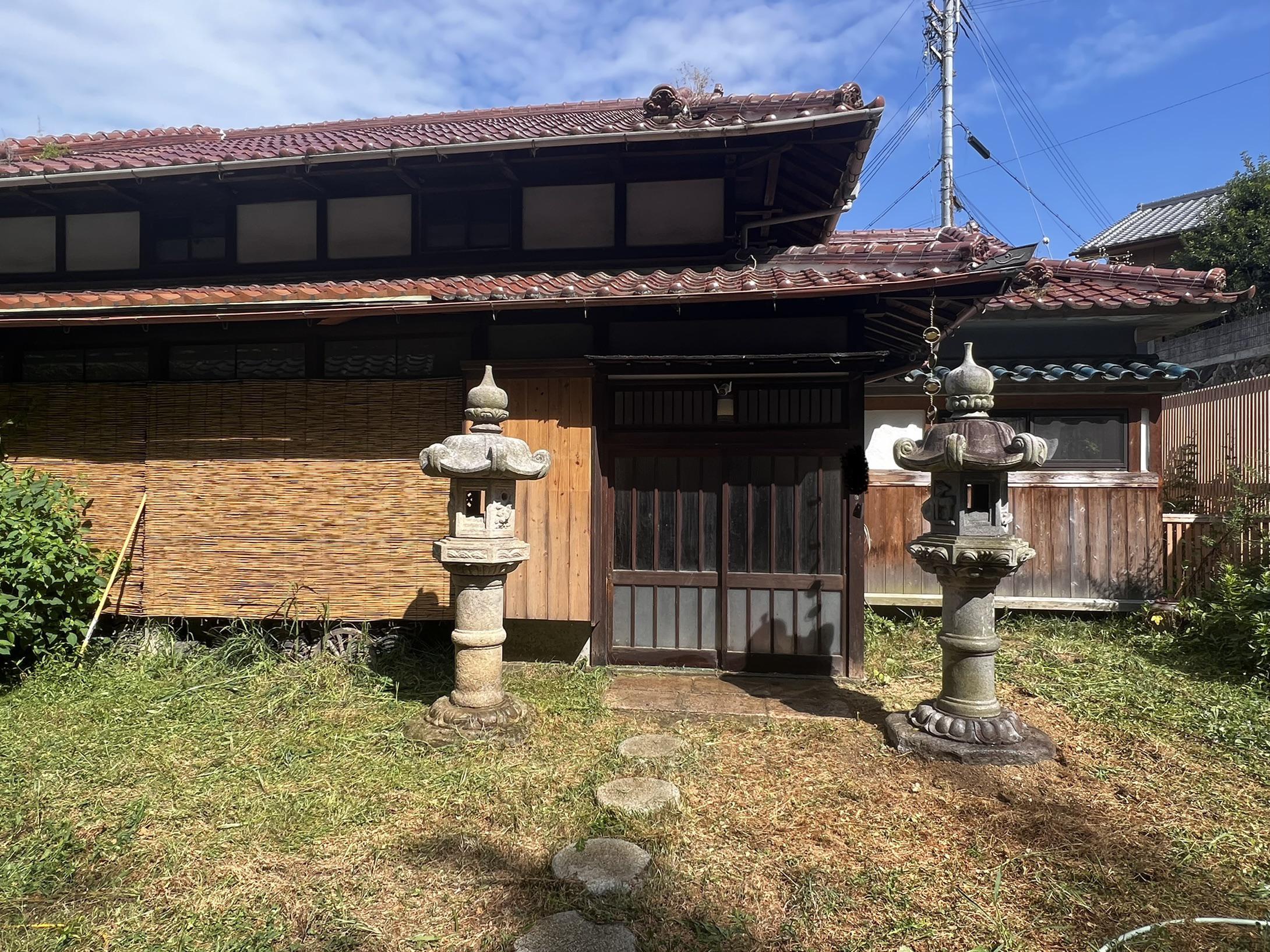 My 100+ year old Japanese house. (Imgur albums inside) : r
