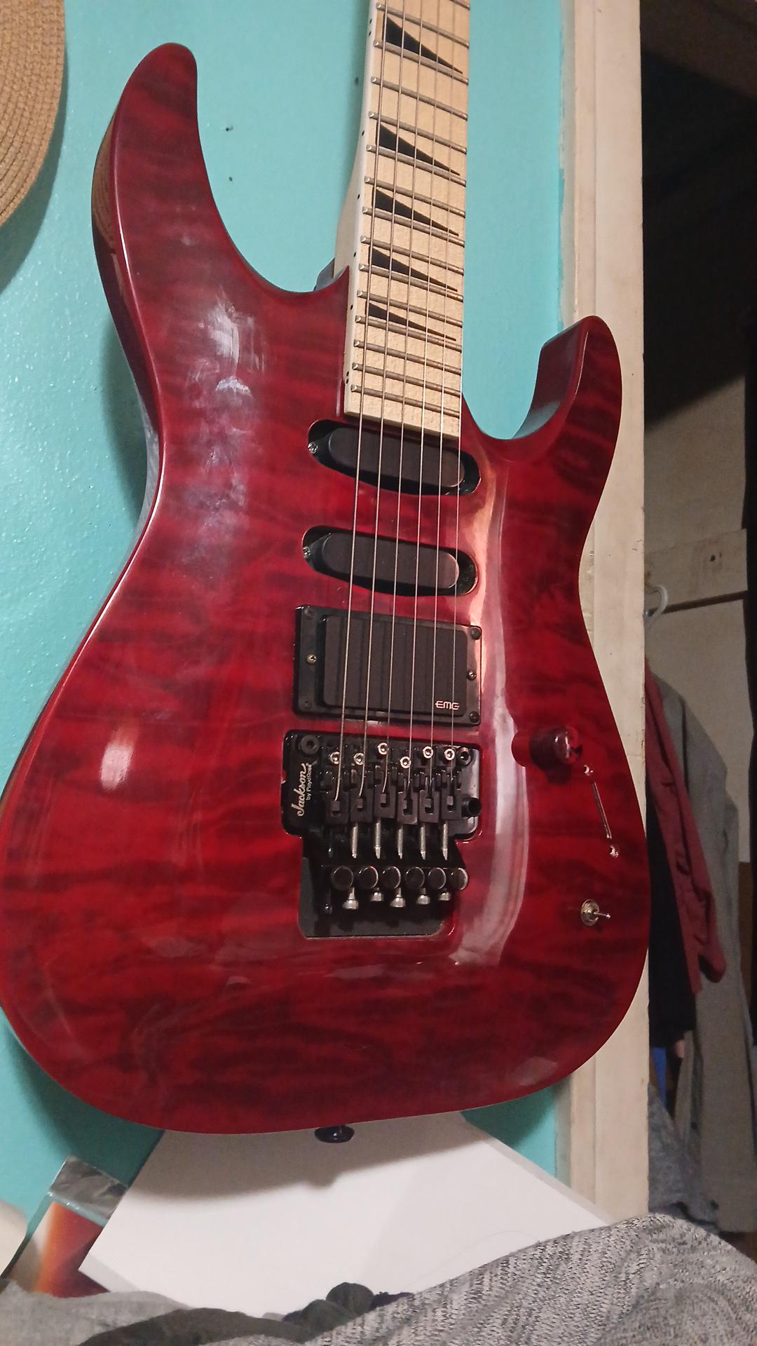 フロイドローズスペシャル vs ゴトー : r/Guitar