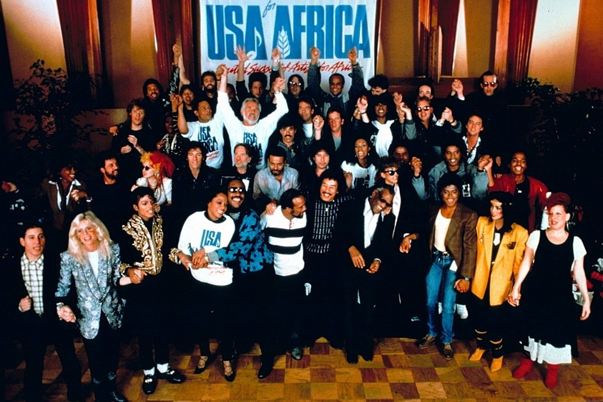 We are the world song: USA for Africa 1985 : r/nostalgia