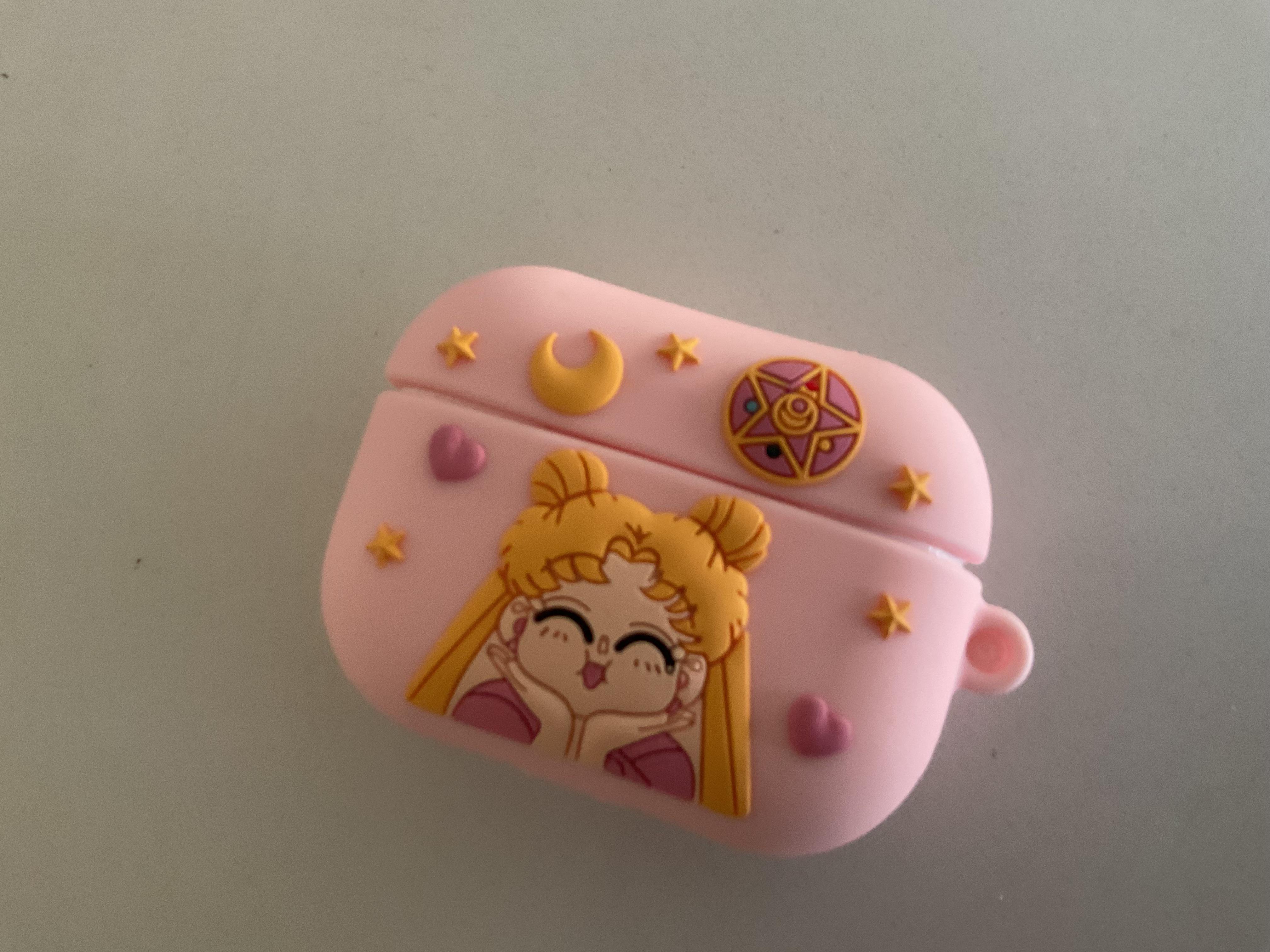 These sailor moon airpods case is so cute! : r/sailormoon