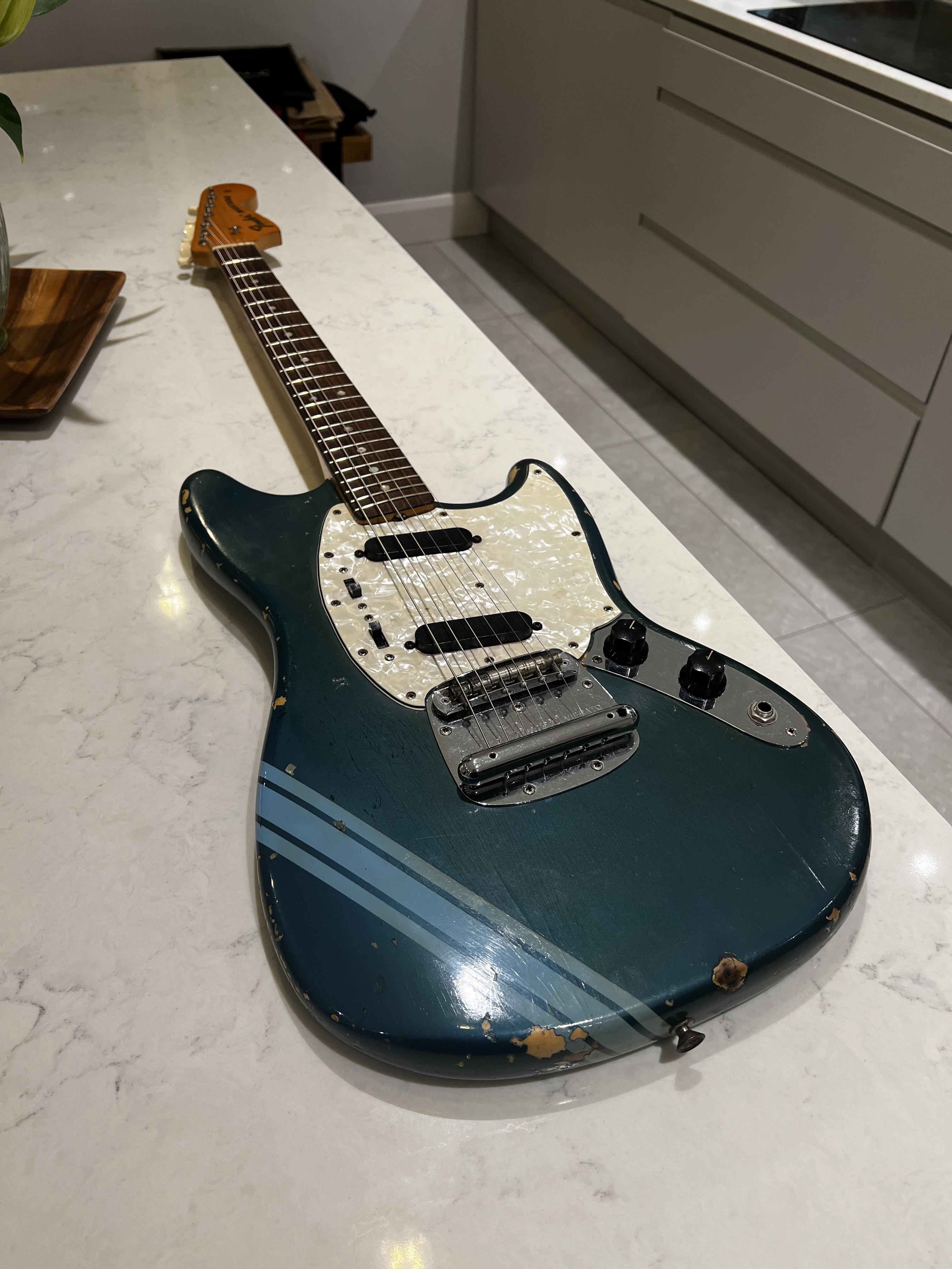 my 'new' burgundy Mustang from 1971. : r/guitarporn