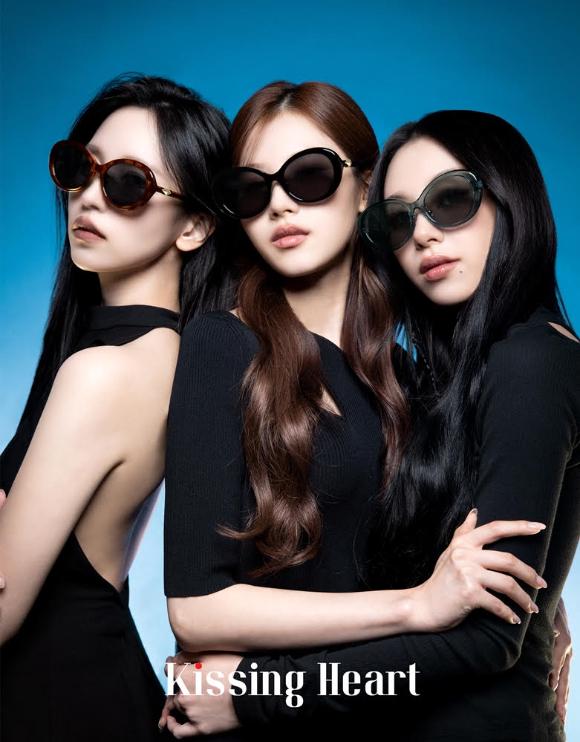 240923 joynews24 サイト更新 - TWICEのサナ、ミナ、チェヨンがKissing