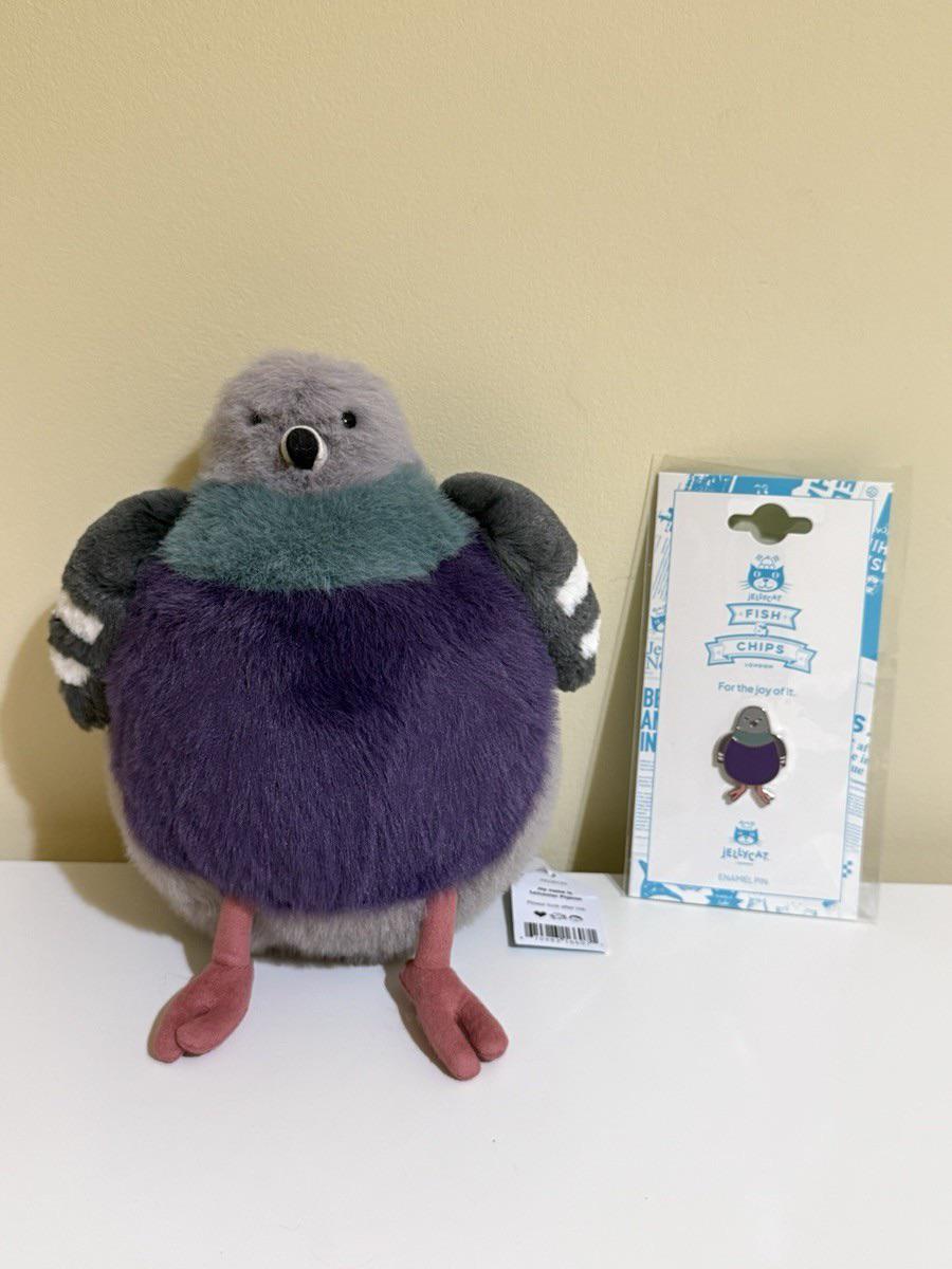 レスターのピジョンってロンドンだけで売ってるの？オンラインとか