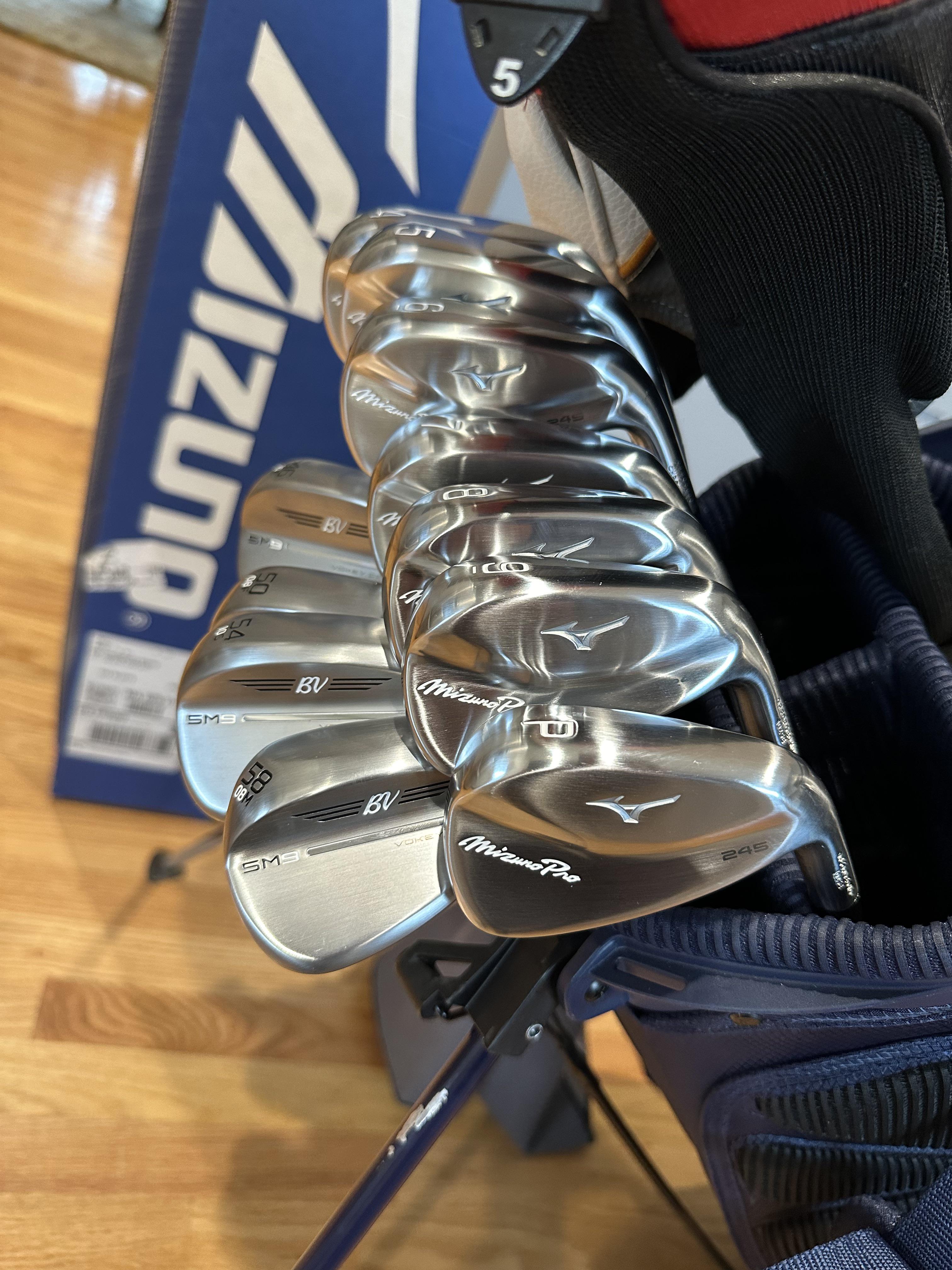 Mizuno Pro 245 or Srixon ZX? : r/golf