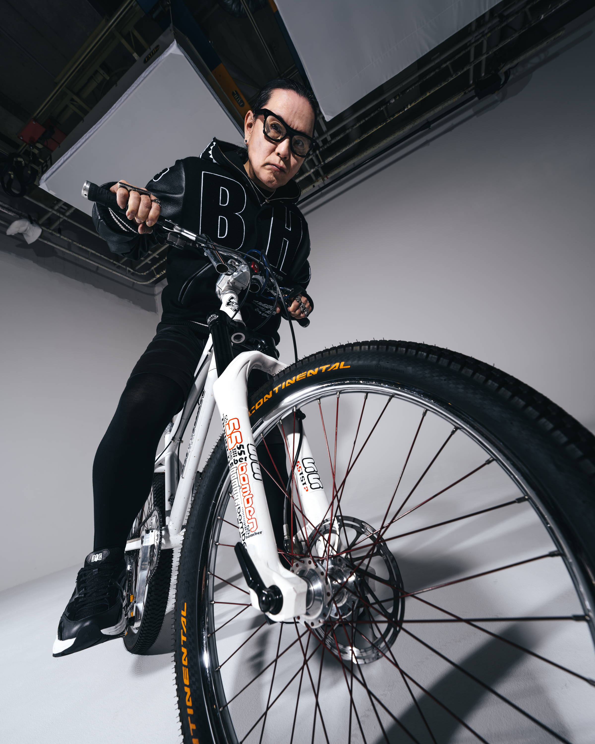 A BATHING APE® × BOUNTY HUNTER | bape.com