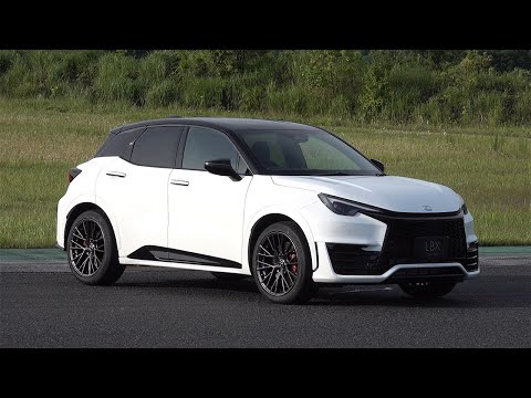 LBX MORIZO RR“ホワイトノーヴァガラスフレーク＆ブラック”走行シーン