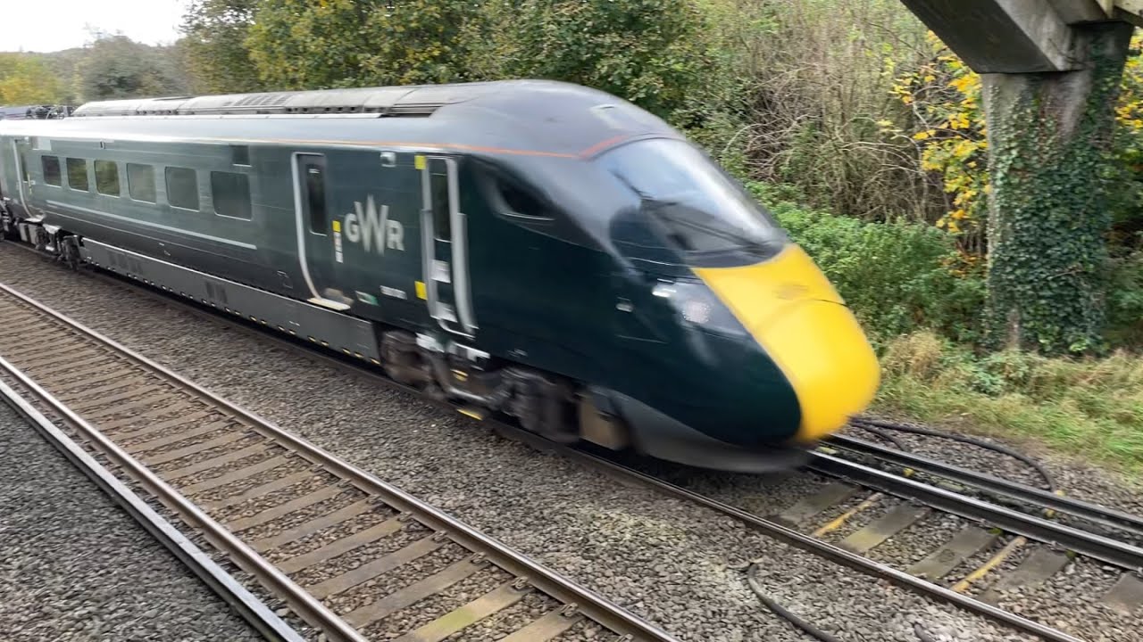 Class 800 IET | 800001 | Great Western Railway - GWR - YouTube