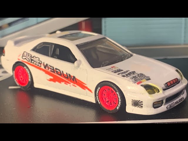 ホットウィール改造 無限仕様プレリュード、ファルケン仕様 custom