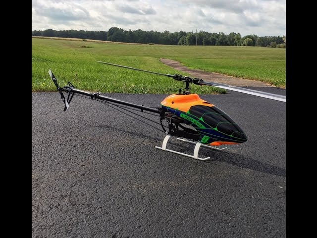Mikado Logo 600SE Carbon maiden flight - YouTube