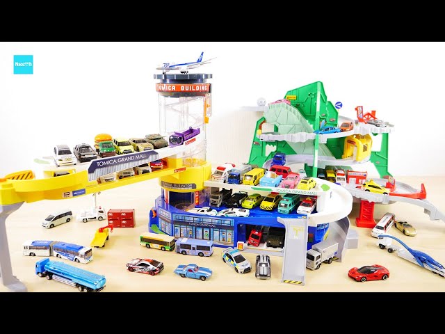 Combined] W Action Tomica Building Mountain Climbing Drive Full of