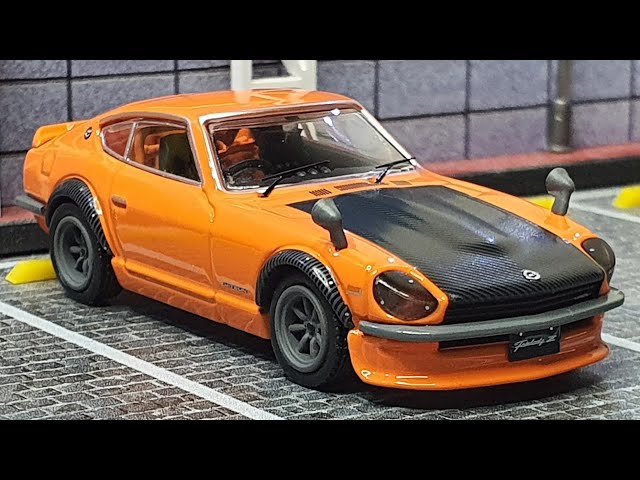 Nissan Fairlady Z (S30) Orange with Carbon Bonnet / INNO64