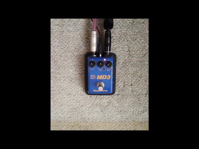 Guyatone MD3 Delay Quick Demo - YouTube