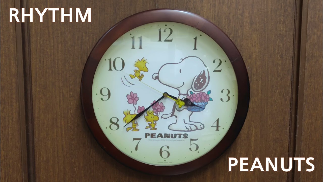 RHYTHM製 スヌーピー 掛け時計 PEANUTS - YouTube