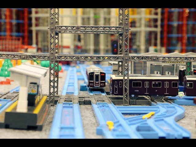 プラレール】ダイヤモンドクロスも再現！阪急西宮ガーデンズ