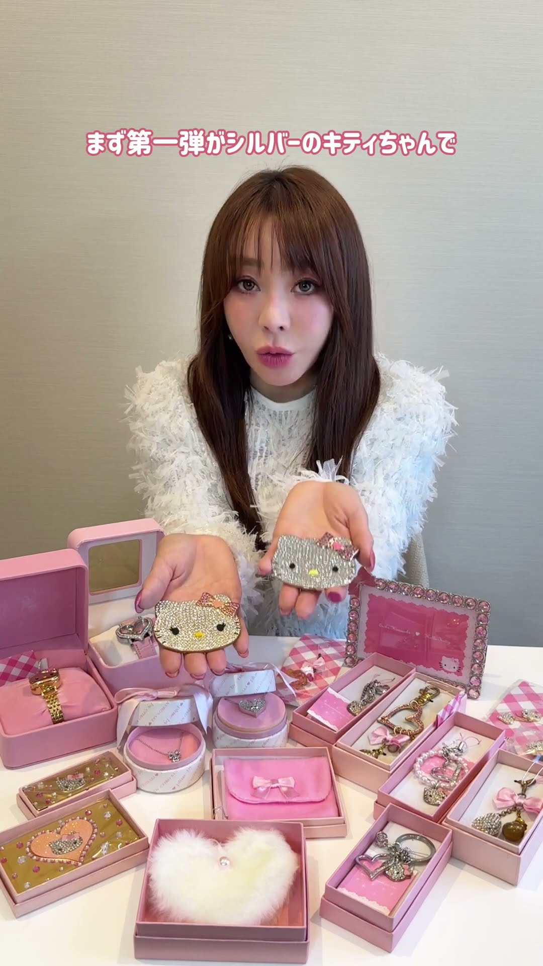 えり子先生✖️キティちゃん♡】黒崎えり子のコラボヒストリー コラボ