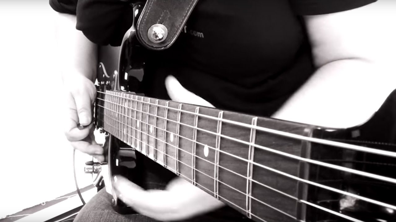 Roger Mayer Crossroads Signal Director | Effects Database