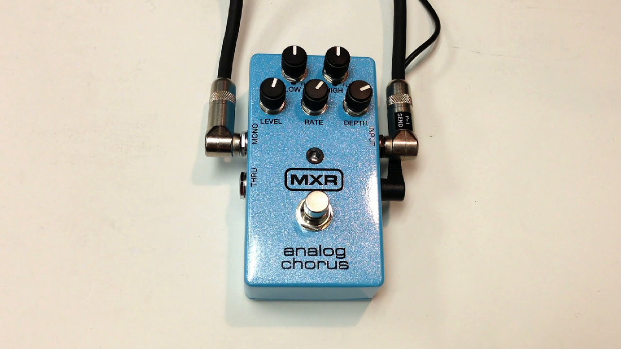MXR Analog Chorus - YouTube