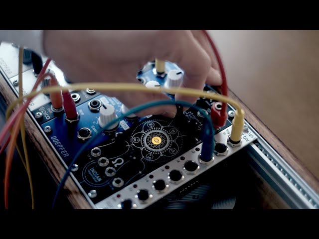 Error instruments indian resonator v4 improvising - YouTube