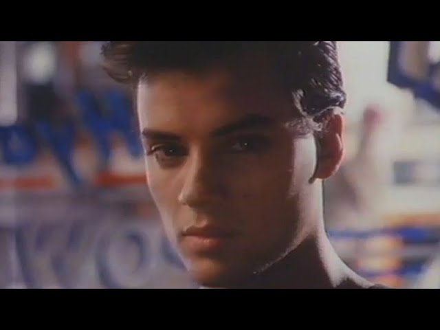 Nick Kamen & James Mardle - Levi 501 1980's Commercials - YouTube