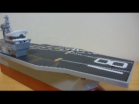 トミカ プレーンズ（Planes） 航空母艦 フライゼンハワーの開封動画