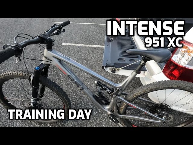 MTB training day INTENSE 951XC - YouTube