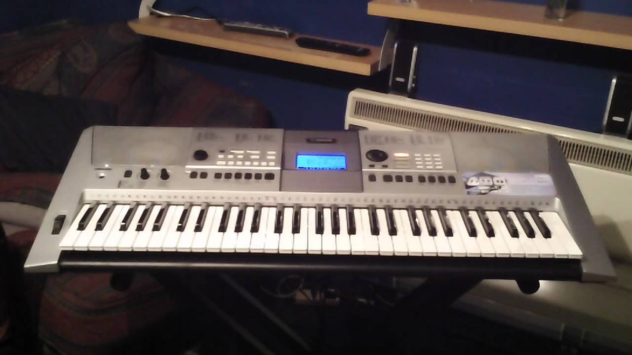 Yamaha PSR-E413 Keyboard 30 Demonstration Songs Part 1/2 Songs 01
