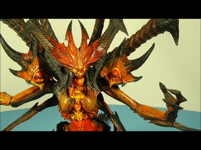 NECA DIABLO 3 LORD OF TERROR DELUXE SCALE VIDEO GAME ACTION FIGURE