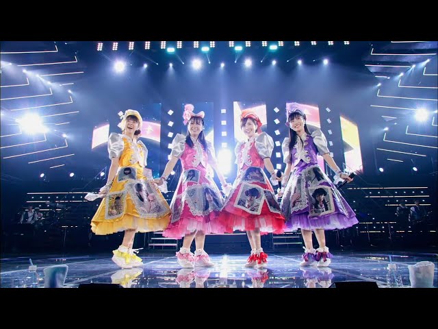 Momoiro Clover Z / Hashire！-ZZ ver.- - YouTube