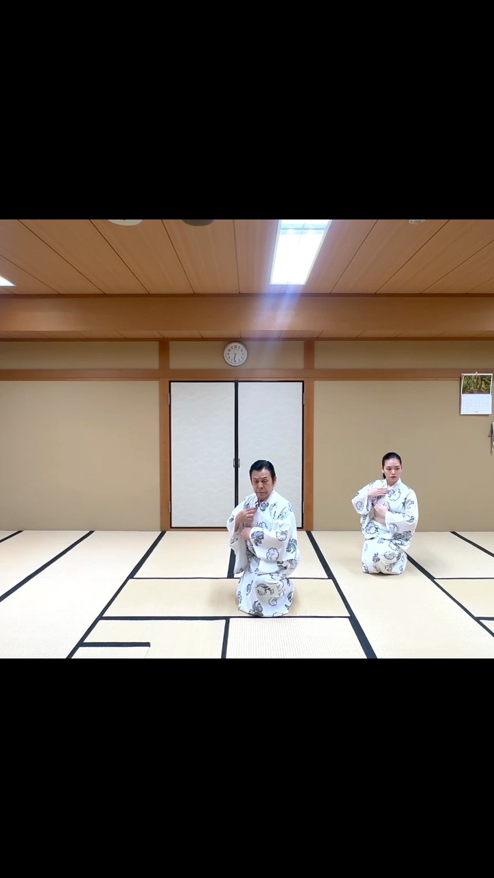 ◇白熱 日本舞踊教室70◇鏡獅子-traditional Japanese dance - YouTube