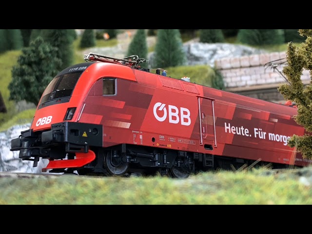 ROCO 73266 / 73267 OeBB Rh 1116 225 エルマートレイン ElmerTrain HO
