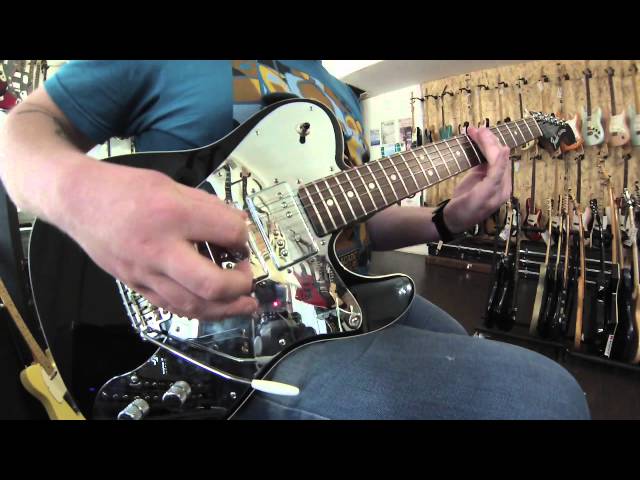 Fender J5 Triple Tele Deluxe - YouTube