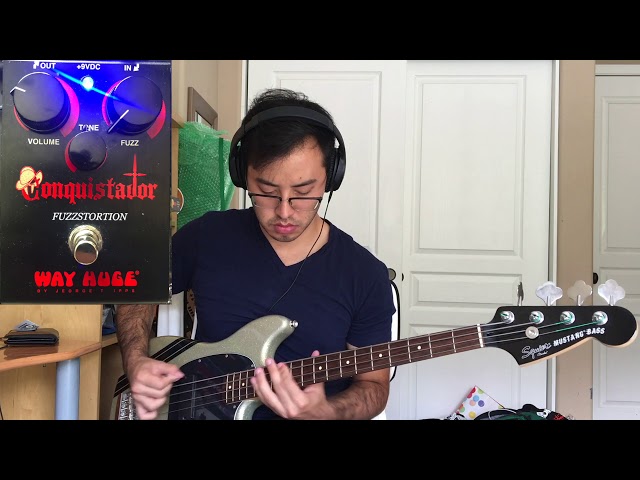 Way Huge Conquistador Bass Demo [2 Minute Demo] - YouTube