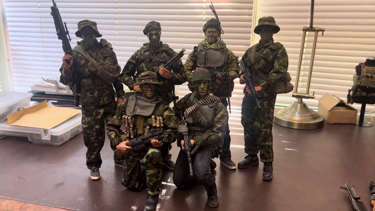 Navy Seals Team 6 DEVGRU Gold Squadron operator - 1/6 scale action