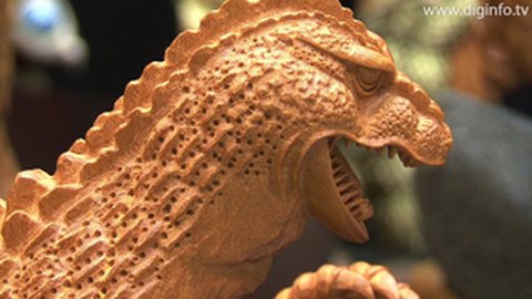 手作りの木彫ゴジラ : DigInfo [HD] [CC] - YouTube